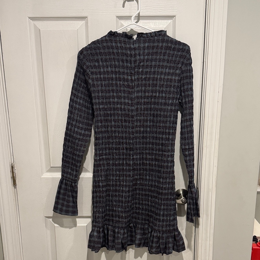 Glamorous blue Long Sleeve Ruffle Dress - Picture 4 of 4